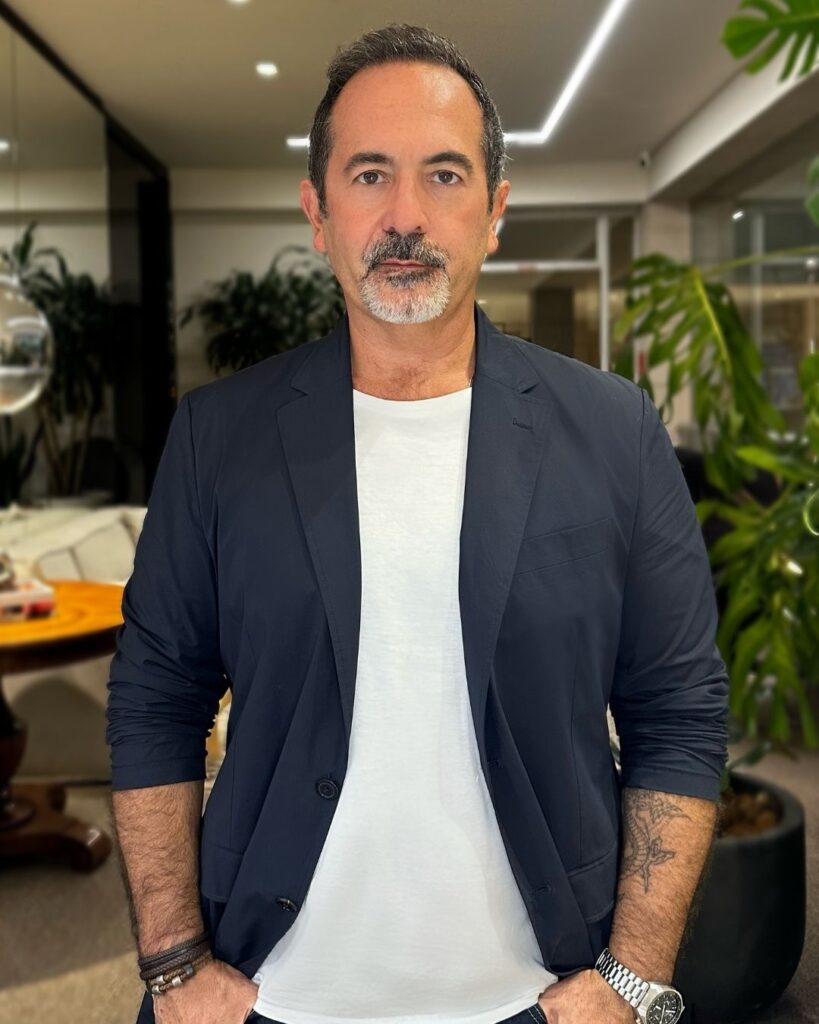 Mauricio Queiroz fundador e CEO da MQ